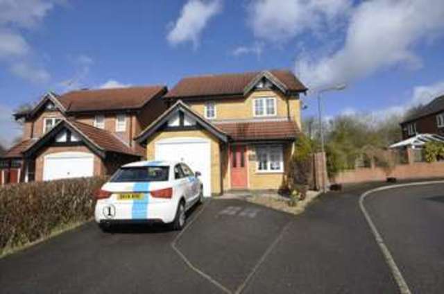  Image of 3 bedroom Detached house for sale in Hilltop Lane Kilburn Belper DE56 at Hilltop Lane Kilburn Belper, DE56 0LG