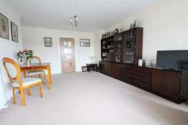  Image of 2 bedroom Retirement Property for sale in Fenwick Road Giffnock Glasgow G46 at 96 Fenwick Road Giffnock Giffnock, G46 6AA