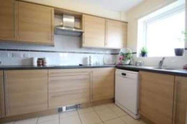  Image of 2 bedroom Retirement Property for sale in Fenwick Road Giffnock Glasgow G46 at 96 Fenwick Road Giffnock Giffnock, G46 6AA