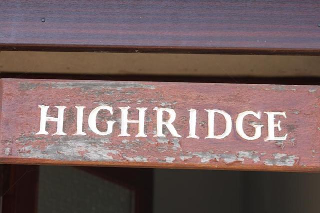  Image of 2 bedroom Bungalow for sale in Hilton Road Gurnard Cowes PO31 at Gurnard  Isle of Wight, PO31 8JB
