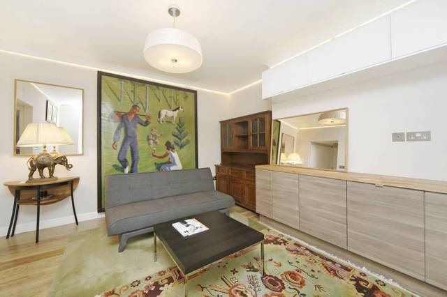  Image of 1 bedroom Flat to rent in Holland Road London W14 at Holland Road  London, W14 8AH