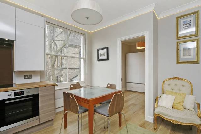  Image of 1 bedroom Flat to rent in Holland Road London W14 at Holland Road  London, W14 8AH