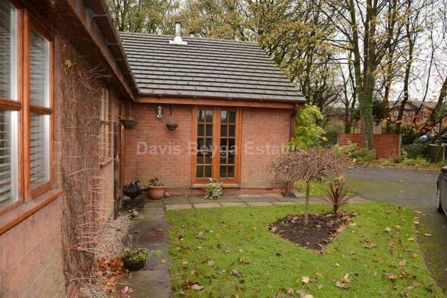  Image of 3 bedroom Bungalow for sale in Holly Oak Gardens Heywood OL10 at Holly Oak Gardens  Heywood, OL10 1HP
