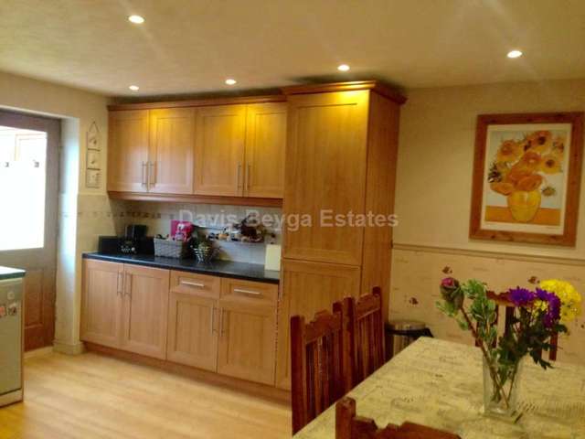  Image of 3 bedroom Bungalow for sale in Holly Oak Gardens Heywood OL10 at Holly Oak Gardens  Heywood, OL10 1HP