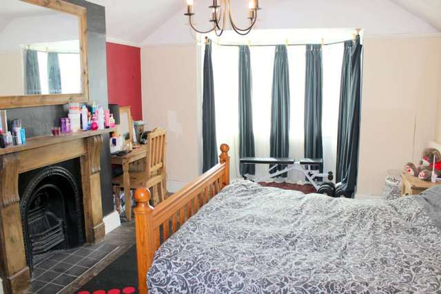  Image of 3 bedroom Terraced house for sale in Home Park Avenue Plymouth PL3 at Home Park Avenue Peverell Plymouth, PL3 4PG