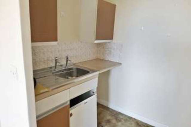  Image of 1 bedroom Retirement Property for sale in Cranfield Road Bexhill-on-Sea TN40 at 2 Cranfield Road  Bexhill-on-Sea, TN40 1PZ