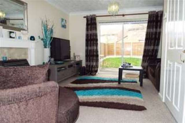  Image of 2 bedroom Semi-Detached house to rent in Homestead Avenue Wall Meadow Worcester WR4 at Worcester, WR4 0DA