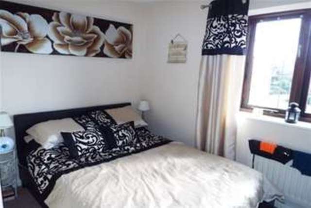  Image of 2 bedroom Semi-Detached house to rent in Homestead Avenue Wall Meadow Worcester WR4 at Worcester, WR4 0DA