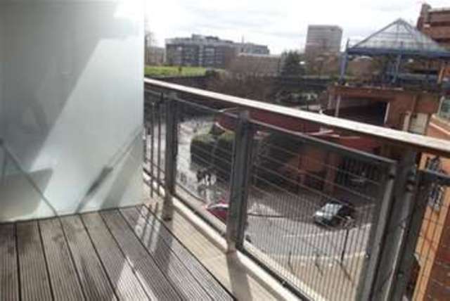  Image of Flat to rent in Broad Weir Broadmead Bristol BS1 at Bristol, BS1 3DJ