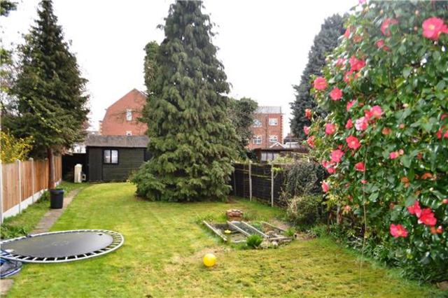  Image of 3 bedroom Semi-Detached house to rent in Fairkytes Avenue Hornchurch RM11 at Essex, RM11 1XS