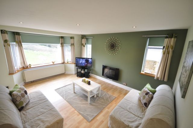  Image of 3 bedroom Bungalow to rent in Horsham Road Bexleyheath DA6 at Bexley Bexley Heath London, DA6 7HU