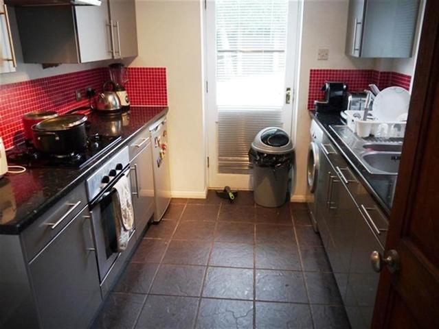  Image of 4 bedroom Detached house to rent in Horton Close Rodley Leeds LS13 at Rodley Leeds Farsley, LS13 1PJ