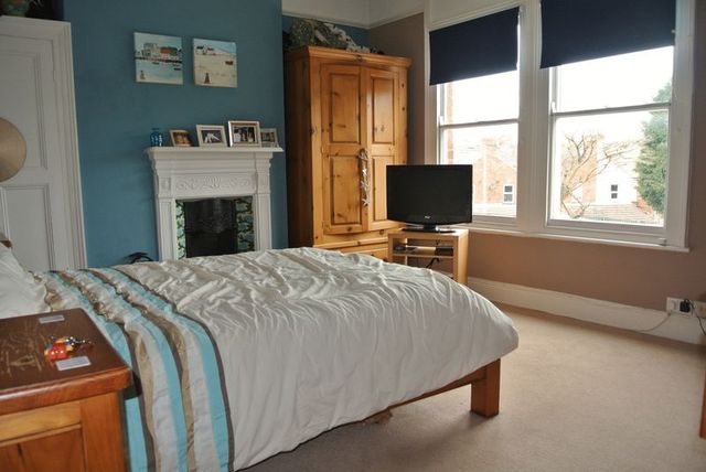  Image of 3 bedroom Terraced house for sale in Houghton Road Grantham NG31 at Houghton Road  Grantham, NG31 6JD