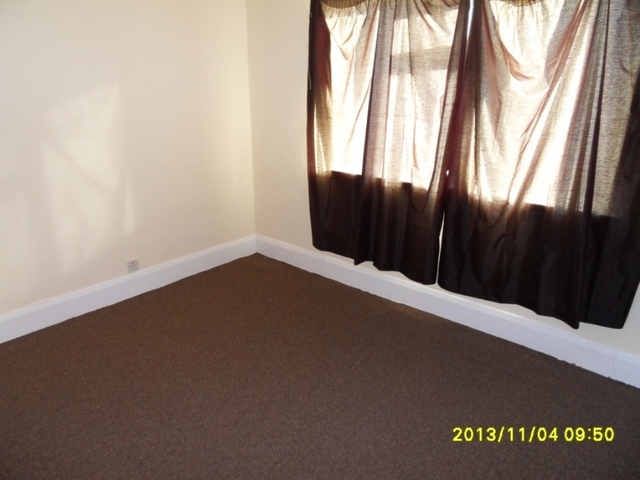  Image of 2 bedroom Terraced house to rent in Hunt Lane Doncaster DN5 at Hunt Lane  Doncaster, DN5 9SF