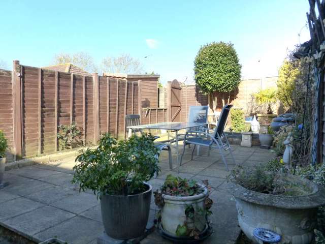  Image of 2 bedroom Terraced house for sale in Hurricane Way Abbots Langley WD5 at Hurricane Way  Abbots Langley, WD5 0TF