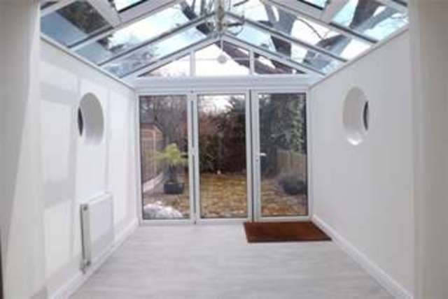  Image of 2 bedroom Detached house to rent in Westfield Park Drive Woodford Green IG8 at Woodford Green, IG8 8FD