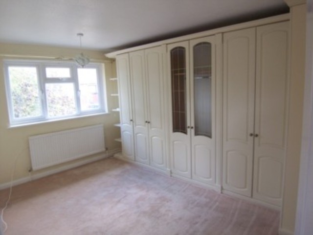  Image of 3 bedroom End of Terrace to rent in Jackdaw Close Shoeburyness Southend-on-Sea SS3 at Jackdaw Close Shoeburyness Southend On Sea, SS3 9YQ