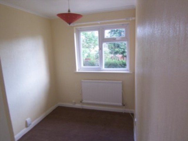  Image of 3 bedroom End of Terrace to rent in Jackdaw Close Shoeburyness Southend-on-Sea SS3 at Jackdaw Close Shoeburyness Southend On Sea, SS3 9YQ