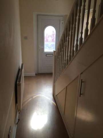  Image of 3 bedroom Terraced house to rent in James Street Garston Liverpool L19 at James Street Garston Liverpool, L19 2LS