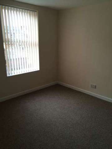  Image of 3 bedroom Terraced house to rent in James Street Garston Liverpool L19 at James Street Garston Liverpool, L19 2LS