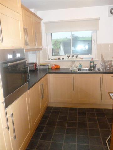  Image of 2 bedroom Flat to rent in Jardine Place Bathgate EH48 at Bathgate West Lothian West Lothian, EH48 4GU
