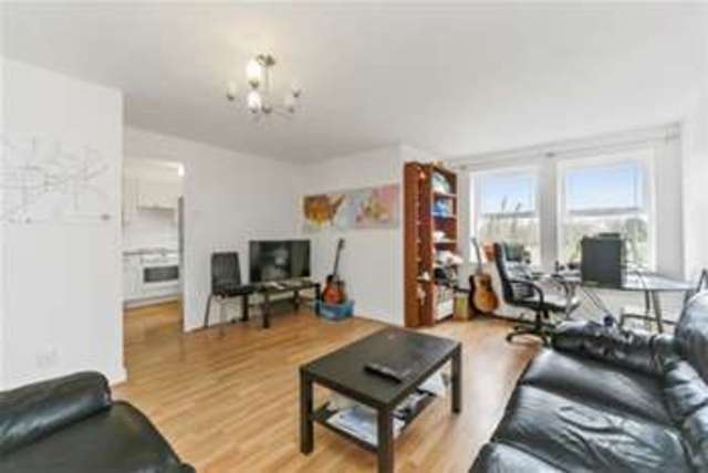  Image of 2 bedroom Flat to rent in John Archer Way London SW18 at London, SW18 2TS
