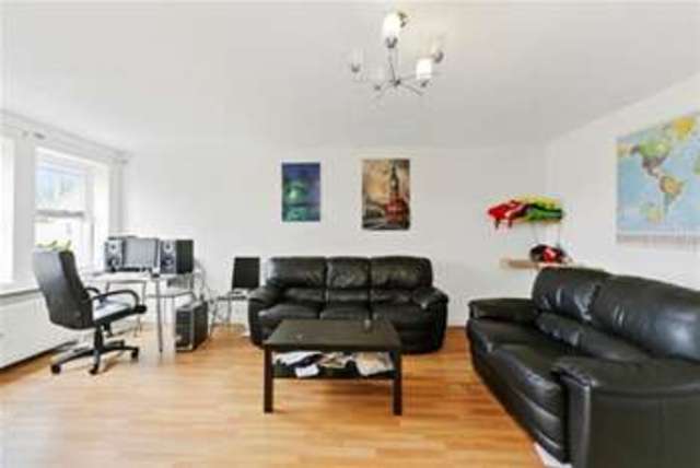 Image of 2 bedroom Flat to rent in John Archer Way London SW18 at London, SW18 2TS