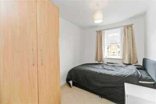  Image of 2 bedroom Flat to rent in John Archer Way London SW18 at London, SW18 2TS