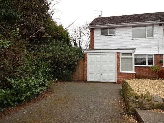  Image of 3 bedroom Semi-Detached house for sale in Kelvin Close Kidderminster DY11 at Kelvin Close  Kidderminster, DY11 5NQ