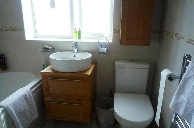  Image of 4 bedroom Detached house to rent in Kendalls Close High Wycombe HP13 at High Wycombe, HP13 7NN