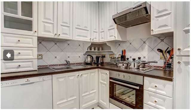  Image of 2 bedroom Apartment to rent in Lexham Gardens London W8 at Lexham Gardens Kensington London, W8 5JH