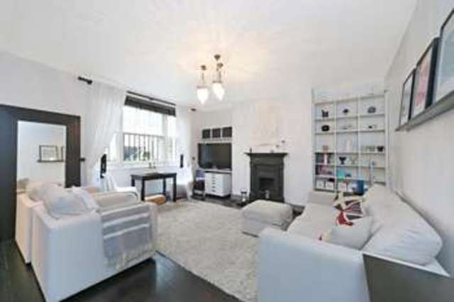  Image of Studio flat for sale in Kensington Gardens Square London W2 at Kensington Gardens Square  London, W2 4DG
