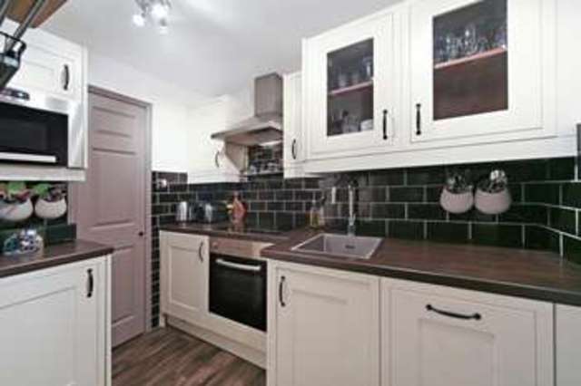  Image of Studio flat for sale in Kensington Gardens Square London W2 at Kensington Gardens Square  London, W2 4DG