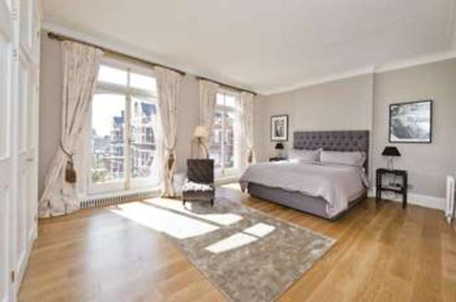  Image of 2 bedroom Flat to rent in Trebovir Road London SW5 at Kensington Mansions  Trebovir Road, SW5 9TQ