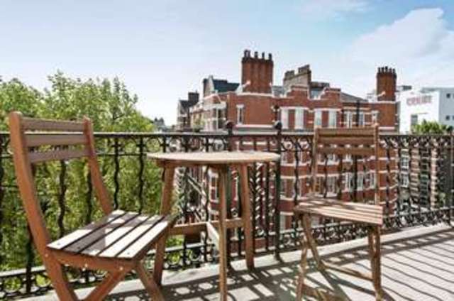  Image of 2 bedroom Flat to rent in Trebovir Road London SW5 at Kensington Mansions  Trebovir Road, SW5 9TQ