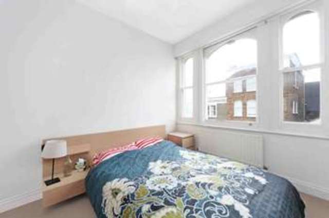  Image of 1 bedroom Flat to rent in Kensington Park Road London W11 at Kensington Park Road  London, W11 2EU