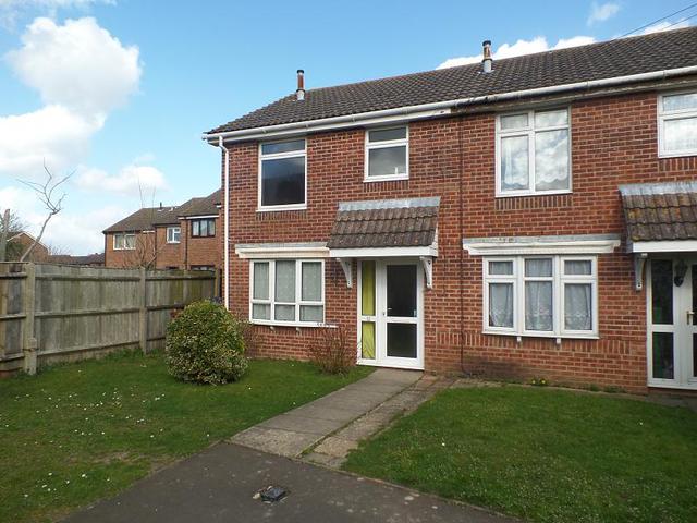  Image of 3 bedroom Detached house to rent in Kensington Road Chichester PO19 at Arundel Park  Chichester, PO19 7XR