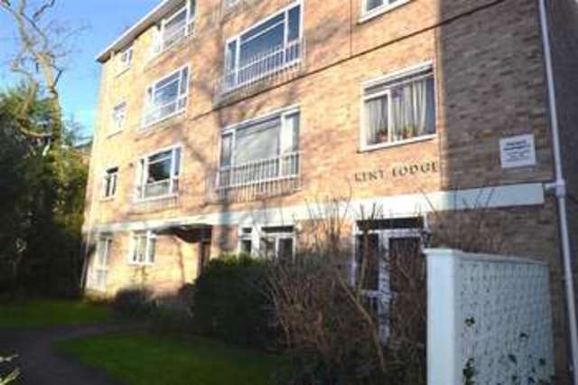  Image of Studio flat for sale in Inner Park Road London SW19 at Wimbledon Park, SW19 6DU