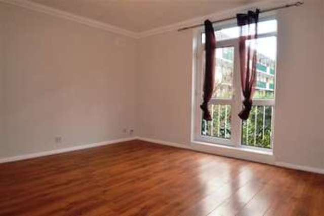  Image of Studio flat for sale in Inner Park Road London SW19 at Wimbledon Park, SW19 6DU