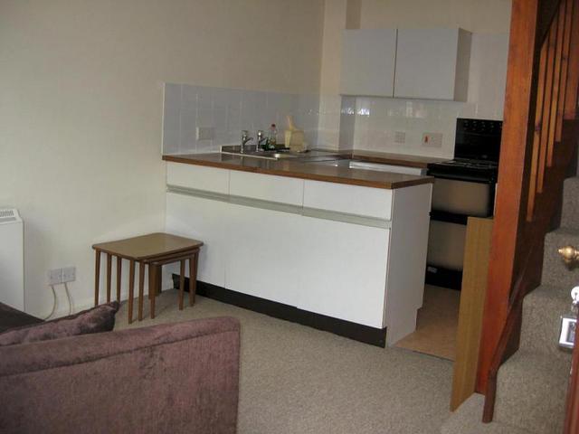  Image of 1 bedroom Terraced house to rent in Kerridge Close Cambridge CB1 at Cambridge, CB1 2QW