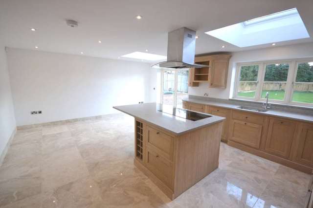  Image of 4 bedroom Detached house for sale in Kidmore Road Caversham Reading RG4 at Kidmore Road Caversham Heights Reading, RG4 7NW