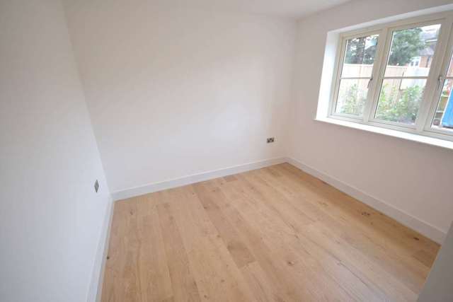  Image of 4 bedroom Detached house for sale in Kidmore Road Caversham Reading RG4 at Kidmore Road Caversham Heights Reading, RG4 7NW