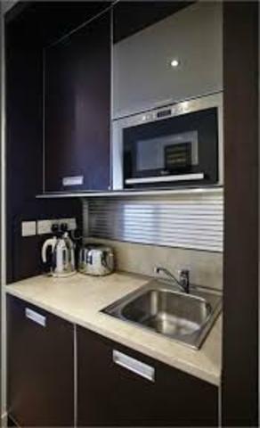  Image of Studio flat to rent in Kilburn High Road London NW6 at Kilburn High Road  London, NW6 5UA