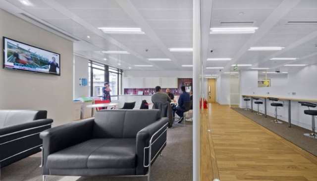  Image of Detached house to rent in King William Street London EC4R at Monument EC4R London, EC4R 9AN