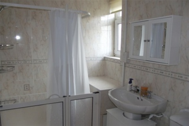  Image of 3 bedroom Flat to rent in Kingsacre Road Rutherglen Glasgow G73 at Kings Park Glasgow Glasgow, G73 2EN