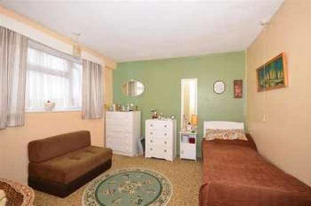  Image of 2 bedroom Semi-Detached house for sale in Kingshill Drive Hoo Rochester ME3 at Hoo Rochester Rochester, ME3 9JP