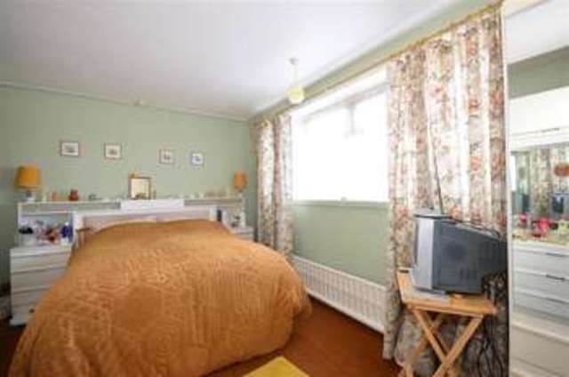  Image of 2 bedroom Semi-Detached house for sale in Kingshill Drive Hoo Rochester ME3 at Hoo Rochester Rochester, ME3 9JP