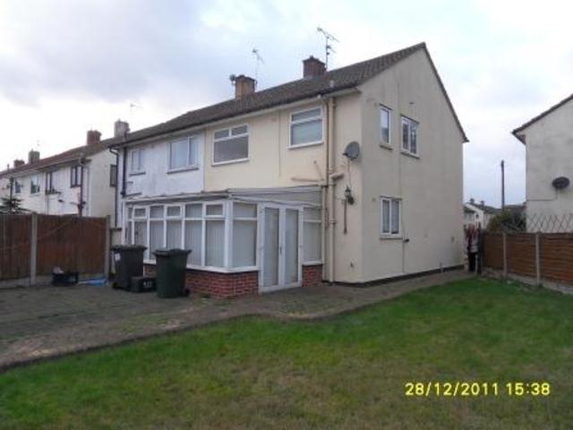  Image of 3 bedroom Semi-Detached house to rent in Kingsley Crescent Armthorpe Doncaster DN3 at Kingsley Crescent  Doncaster, DN3 3JG