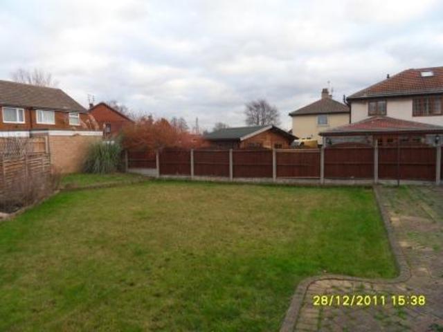  Image of 3 bedroom Semi-Detached house to rent in Kingsley Crescent Armthorpe Doncaster DN3 at Kingsley Crescent  Doncaster, DN3 3JG