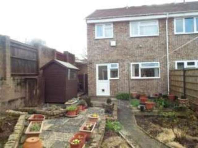 Image of 1 bedroom Flat for sale in Gate Tree Close Kingsteignton Newton Abbot TQ12 at Kingsteignton Newton Abbot Kingsteignton, TQ12 3RB
